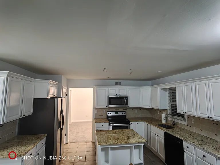 14502 Clover Hill Ter — Photo 12
