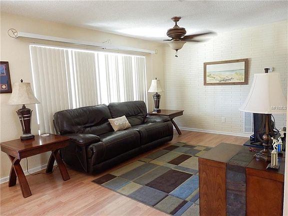 5th image of 2721 56th Way N