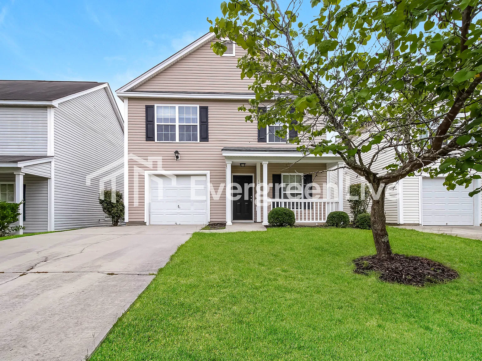 3 bed, 2.5 bath, 1630 sqft, $1,695 — Photo 1