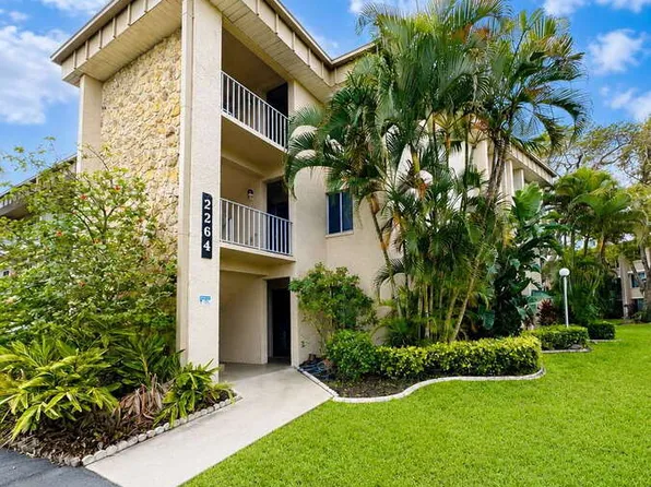 2264 Winkler Ave APT 202, Fort Myers, FL 33901