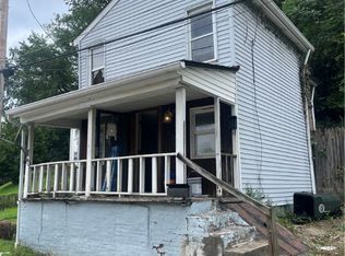 627 Valley St, Oakmont, PA 15139