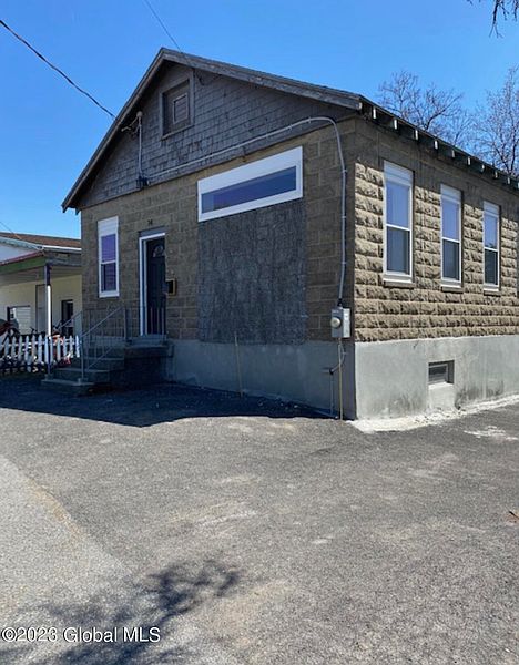 2nd image of 14 Fuller Road