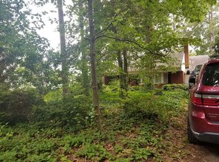 645 Piney Point Rd, Virginia Beach, VA 23452