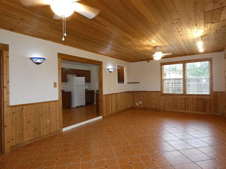 4606 Southern Pl — Photo 12
