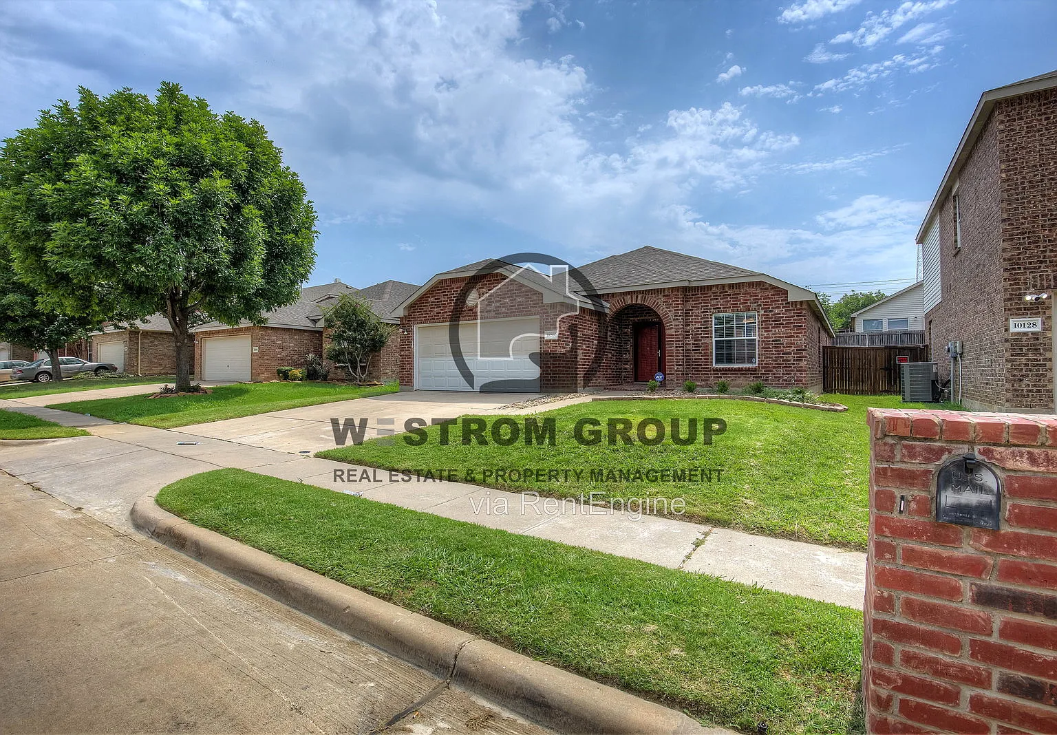 4 bed, 2.0 bath, 1850 sqft, $2,295 — Photo 3