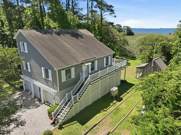 174 Windy Point Road, Beaufort, NC 28516