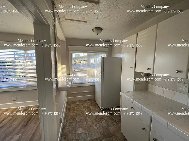 623 W Kalmia St — Photo 10