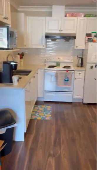 3277 E 54th Ave #23 — Photo 2