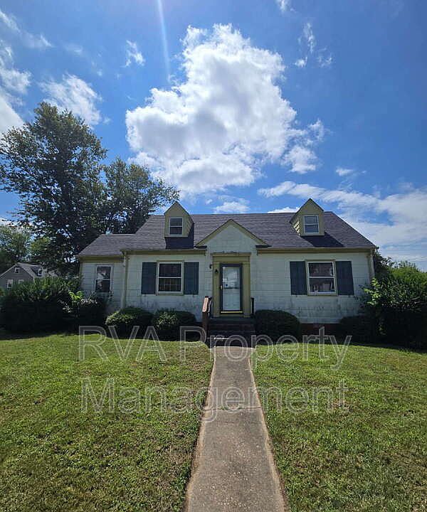 1st image of 1915 Parlow Dr