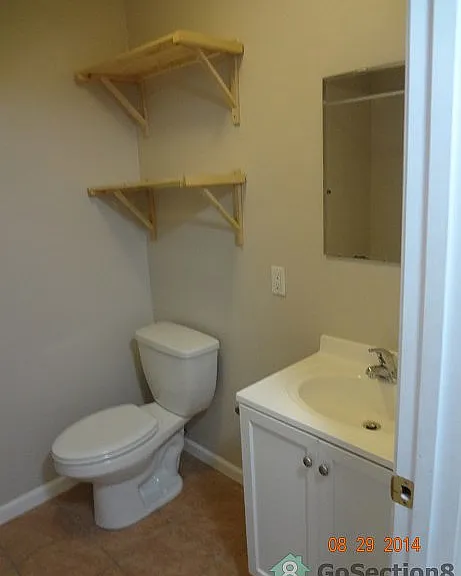 1015 Hollins St #1 — Photo 4