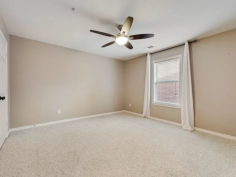 317 Gershwin Way — Photo 15