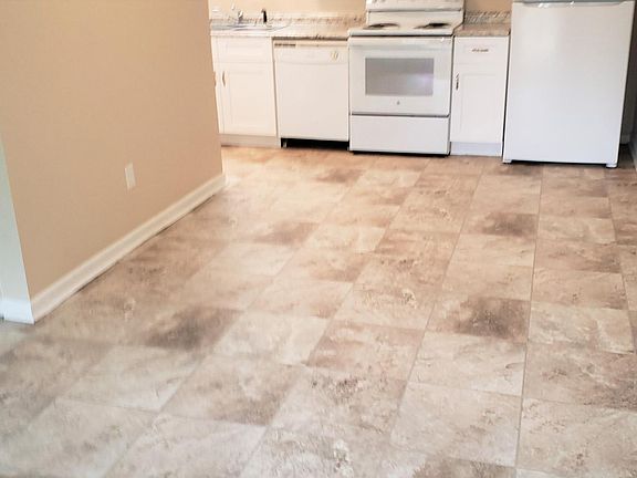 3rd image of 6137 Don Carlos Dr