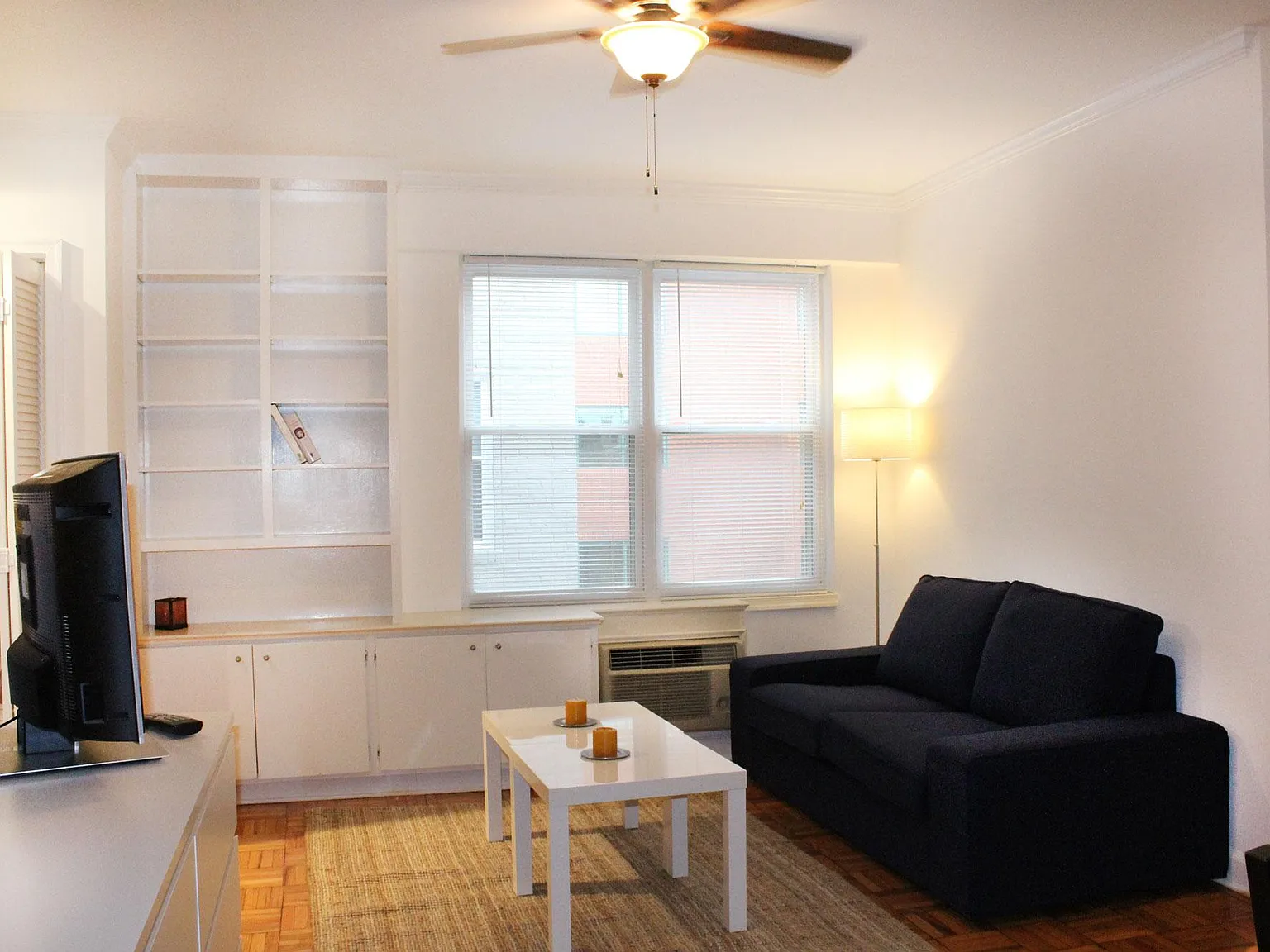 Studio, 445 sqft, $2,100 — Photo 1