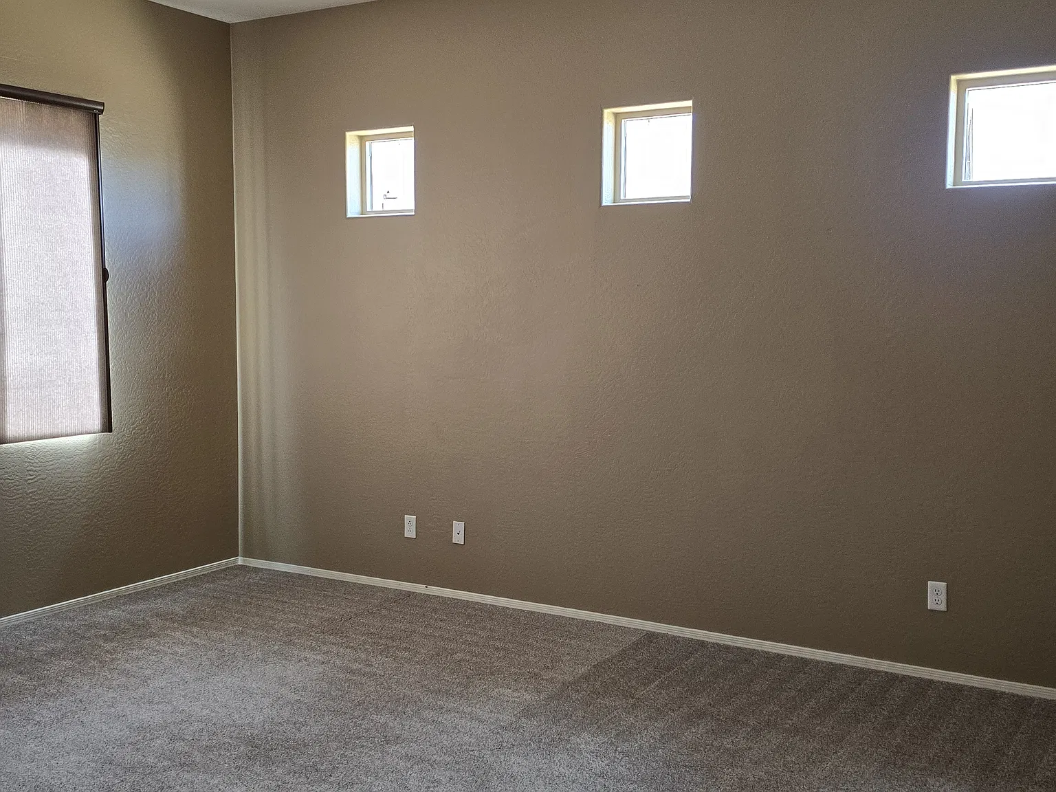 3 bed, 1679 sqft, $2,650 — Photo 3