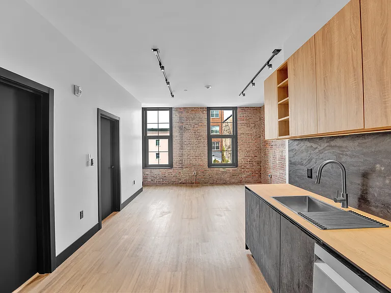 117 Penn Ave #103 — Photo 32