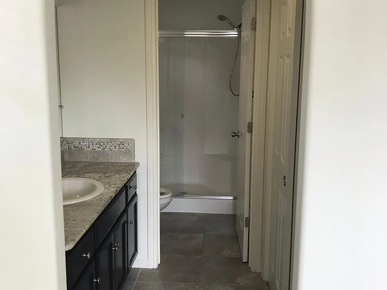 3689 Richmond Ave — Photo 10