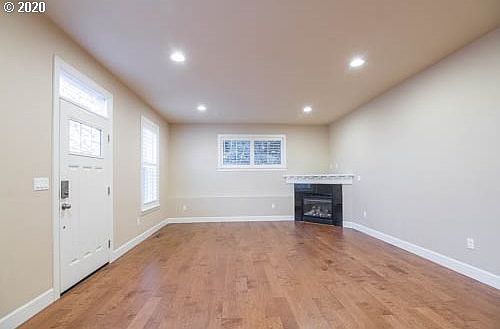 3rd image of 4530 SE Brookside Dr