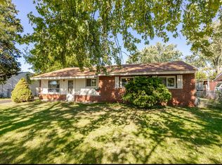 124 Delmar Dr, Bolingbrook, IL 60440