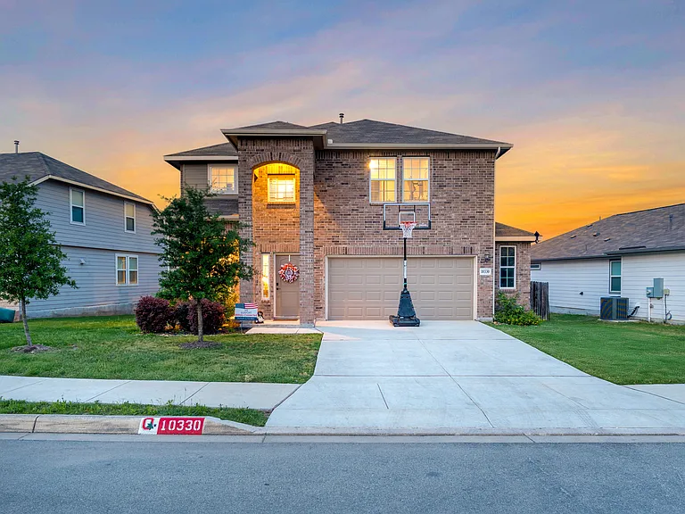 10330 Luneville Ln — Photo 9
