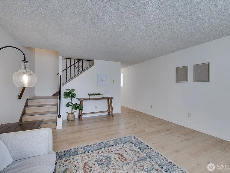 5705 204th St SW #3 — Photo 3