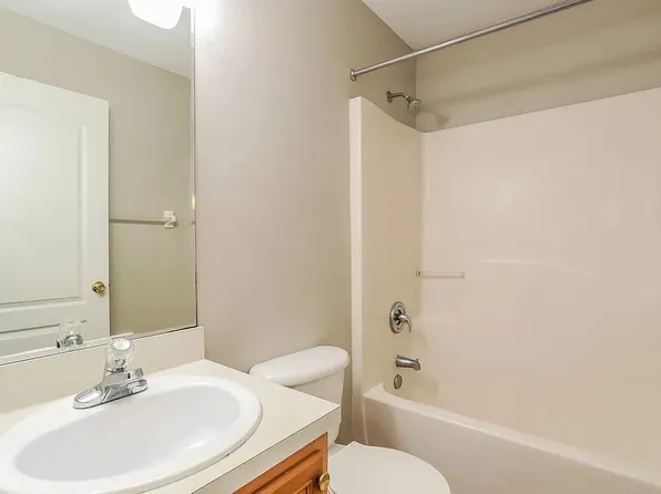 136 Dover Bluff Dr, Orange Park, FL 32073
