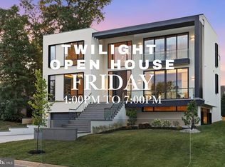 6201 Plainview Rd, Bethesda, MD 20817