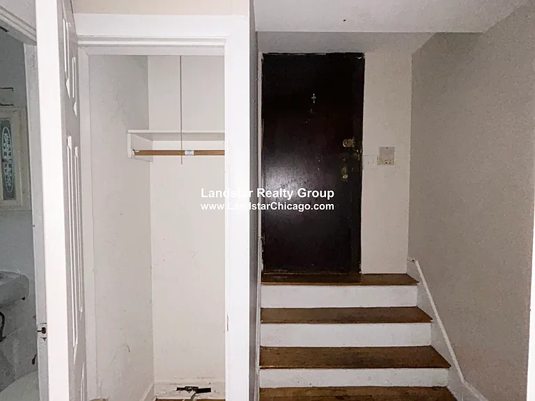2859 W Berteau Ave #G — Photo 5