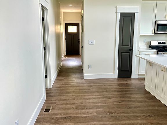 4th image of 508 Cambridge St