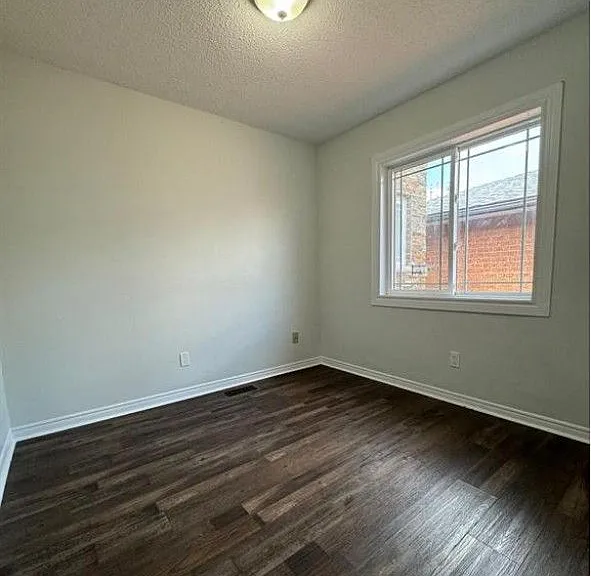 659 Roselaire Trl #1 — Photo 12