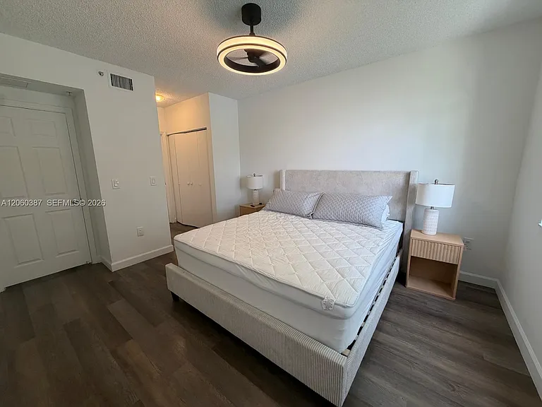 2160 E Preserve Way #206 — Photo 18