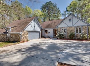 7400 Walnut Crest Dr, Waxhaw, NC 28173