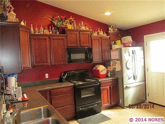 3rd image of 2751 S Kentucky Ave