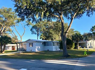 1102 Greenview Ct NE, Palm Bay, FL 32907