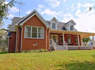 5650 Indian Valley Rd, Radford, VA 24141