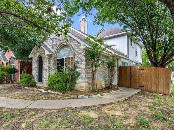 338 Teakwood Ln, Lewisville, TX 75067