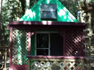 300 E Canyon View Ln, Belfair, WA 98528