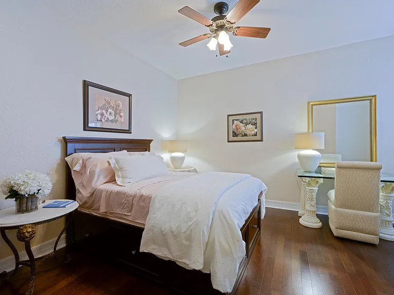 40 SE Sedona Cir #103 — Photo 14