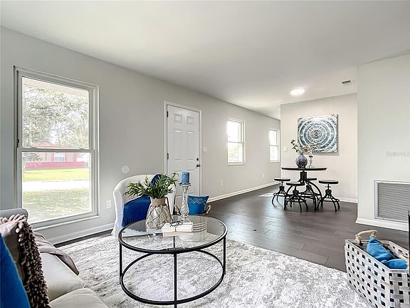 5th image of 7012 Sarvis St