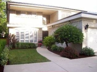 6918 Laramie Ave, Skokie, IL