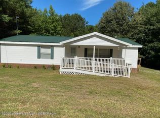 325 Walker Ln, Haleyville, AL 35565