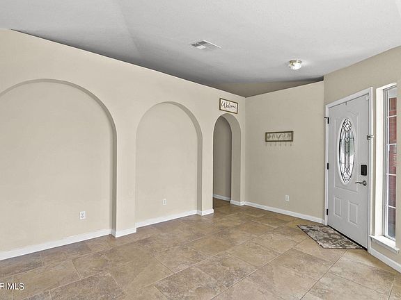 3rd image of 12305 Amstater Cir