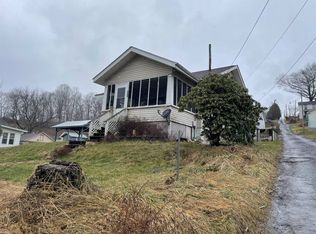 5020 Sycamore St, Farmington, WV 26571