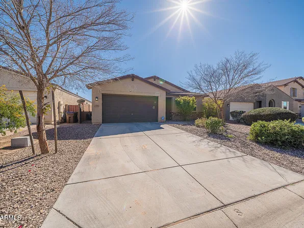 771 W CARLSBAD Drive, San Tan Valley, AZ 85140