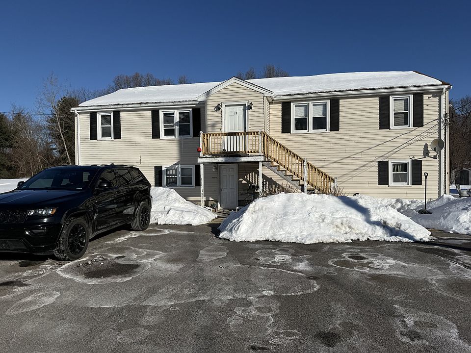 1st image of 15 Kathryn Ln APT 3