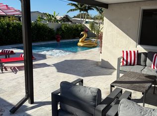 230 SE 3rd Pl, Dania, FL 33004