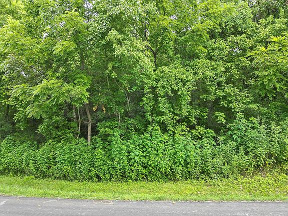 2nd image of 327 Oostagala Ln