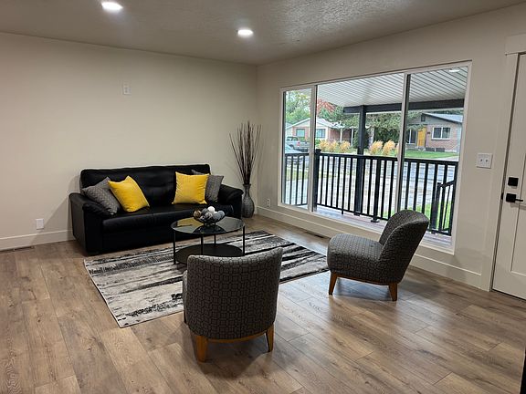 4th image of 1250 N Buccaneer Dr