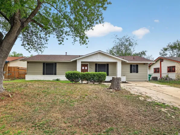 7410 BROOK VALLEY DR, San Antonio, TX 78242