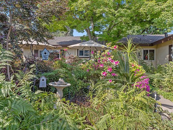 5th image of 1009 S Rova Court