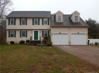 20 Silas Deane Rd, Ledyard, CT 06339